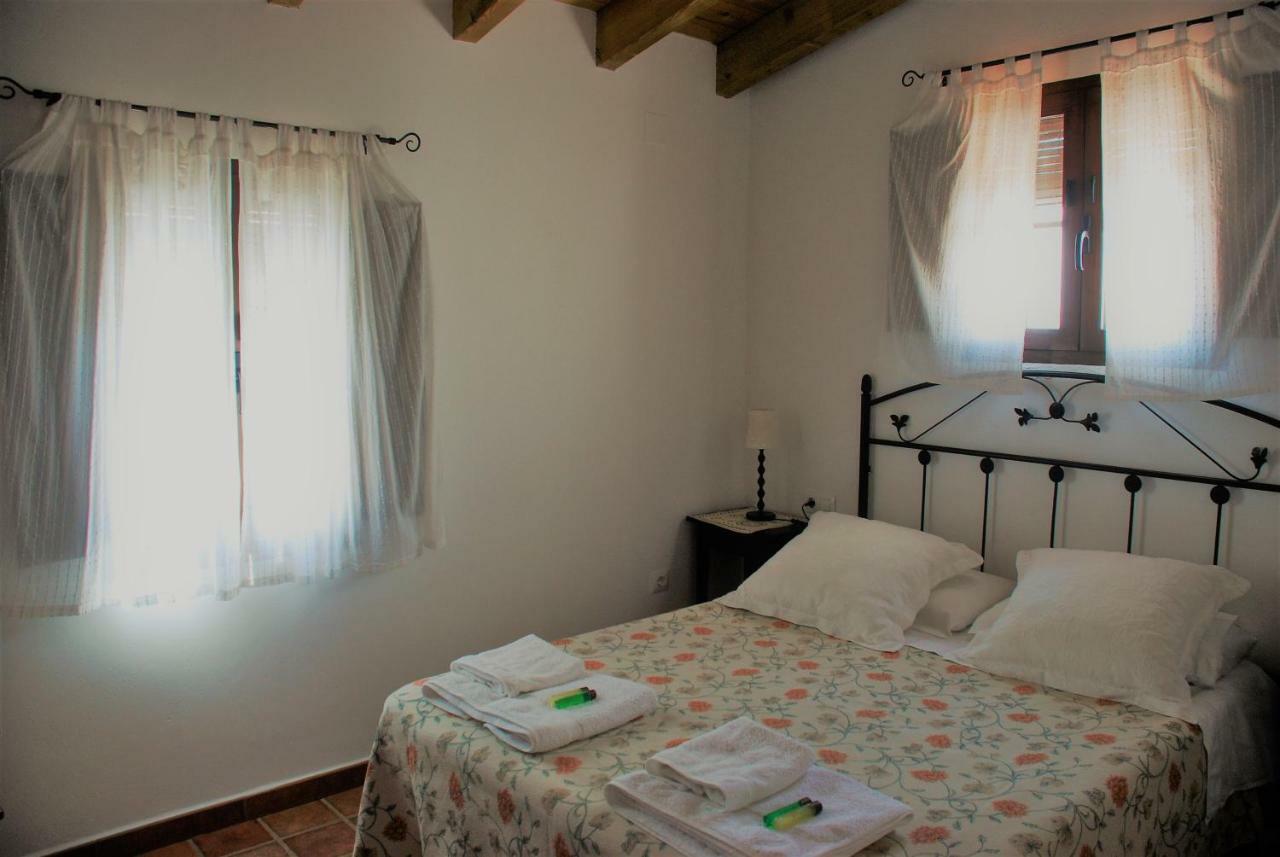 Casa Rural La Torre Almonaster la Real Eksteriør billede