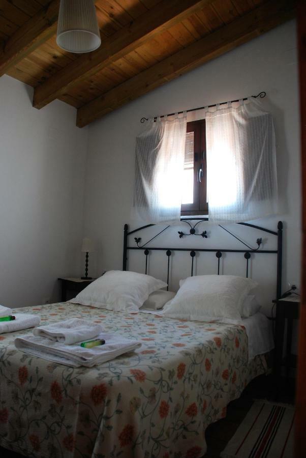 Casa Rural La Torre Almonaster la Real Eksteriør billede